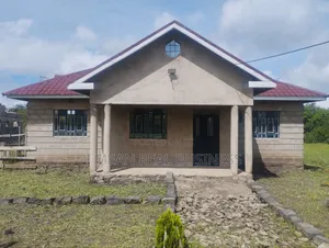 3bdrm Bungalow in Gatuanyaga for sale