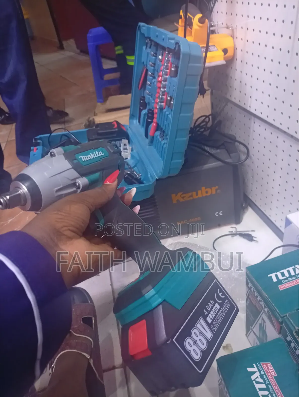 Original Makita Impact Wrench Machine