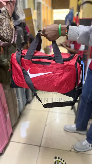 Nike Gym Sports Bags Unisex for Gym.