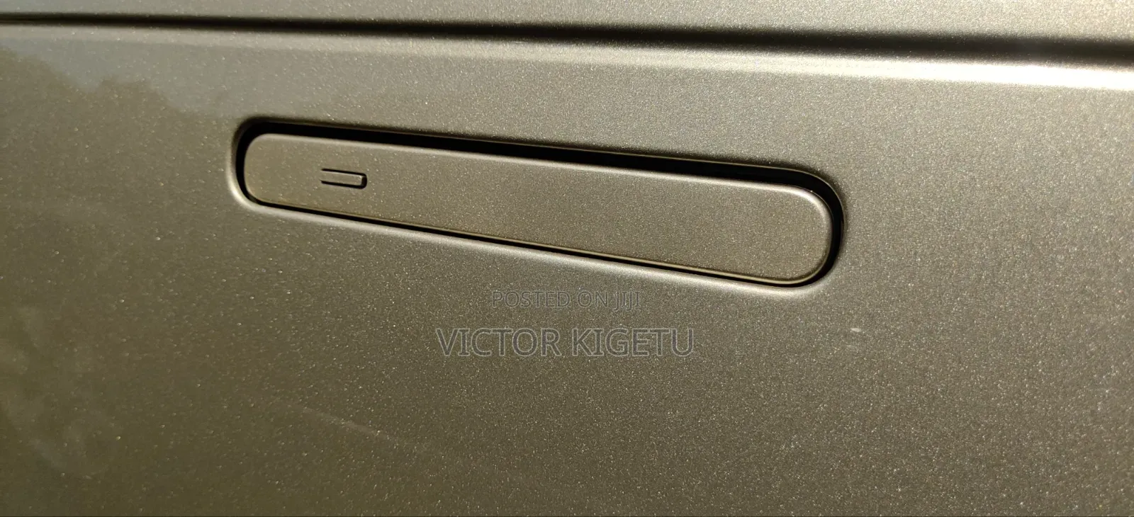 Land Rover Range Rover Vogue 2023 Gold