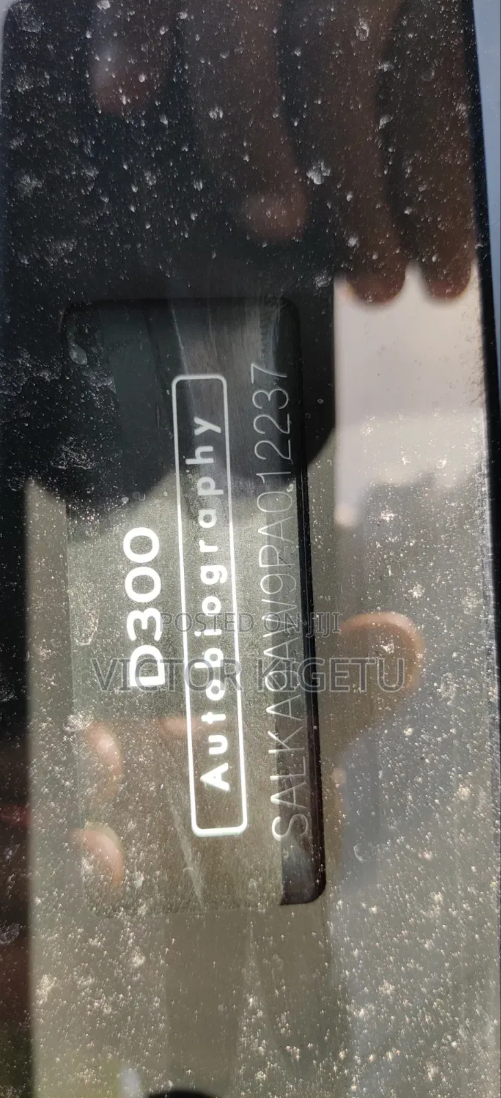 Land Rover Range Rover Vogue 2023 Gold