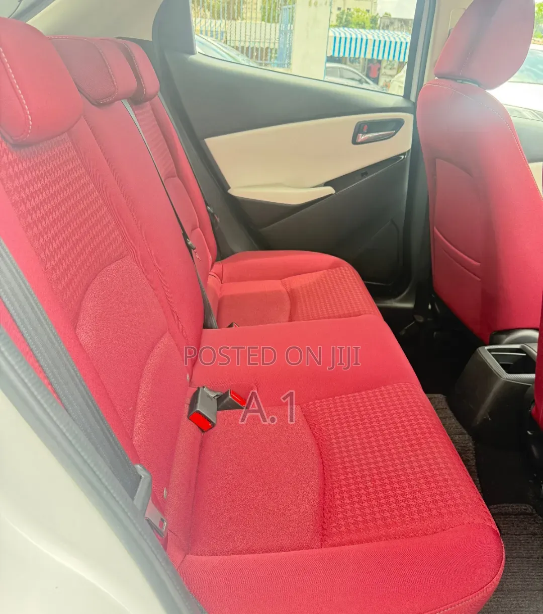 Mazda Demio 2019 Beige