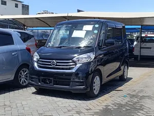 Nissan Dayz Roox 2019 Black