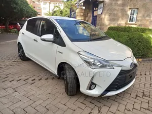 Toyota Vitz 2019 White