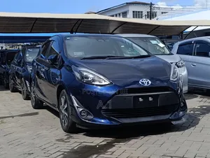 Toyota Aqua 2019 Blue