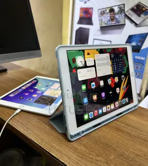 Apple iPad 10.2 (2019) 32 GB Silver