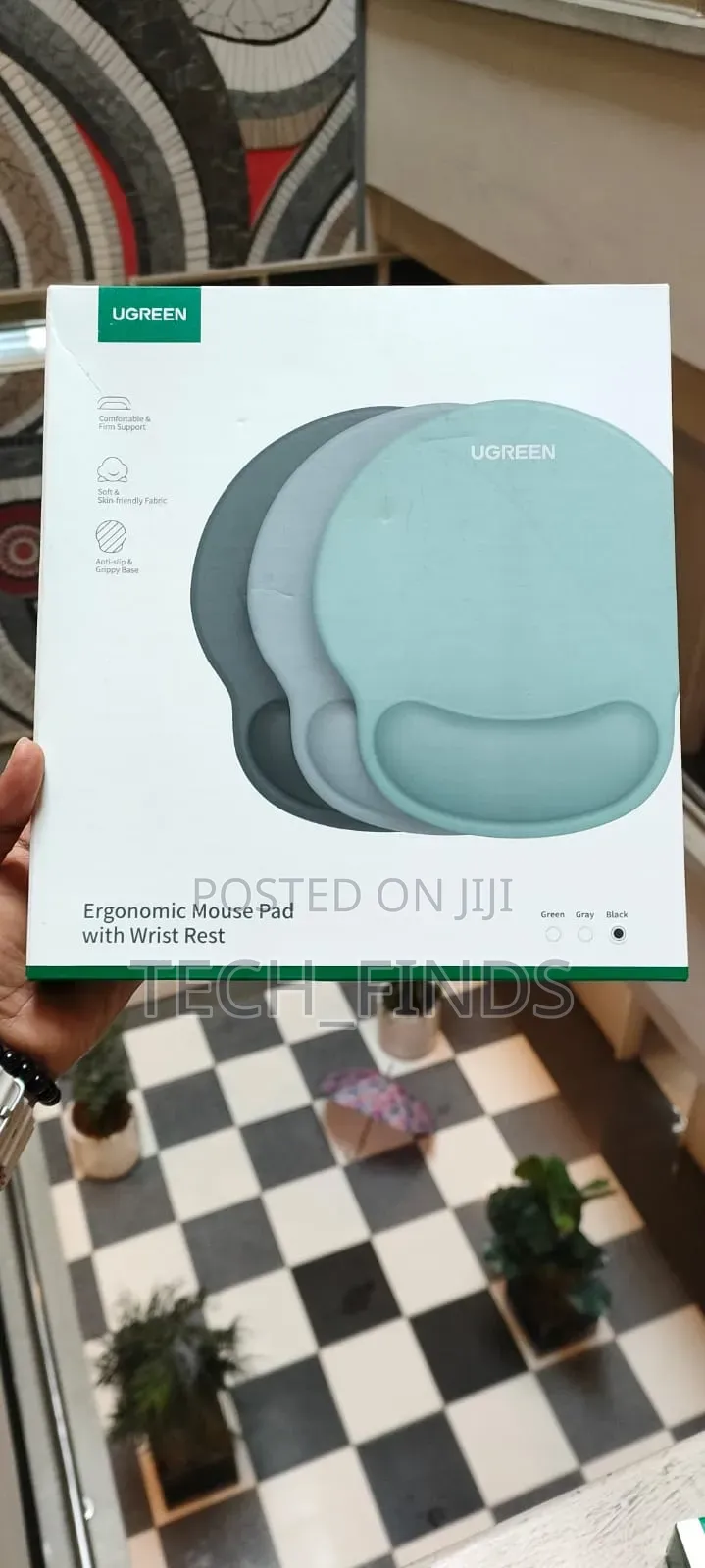 Ugreen Ergonomic Mouse Pad With Wrist Rest