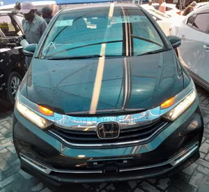 Honda Fit Shuttle 1.5 Hybrid 2WD 2019 Green