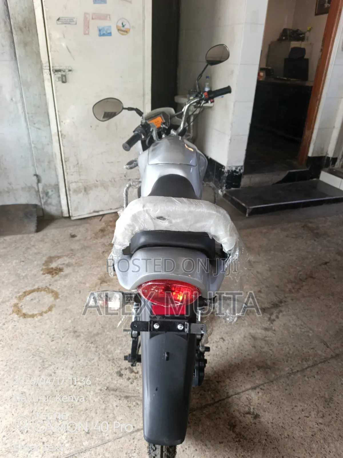 Arc Vector 2026 Silver