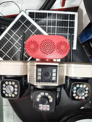 Solar Powered CCTV 4 Independent Lenses 4g Model Has Alarm Siren