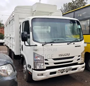 Isuzu NQR 2021 White