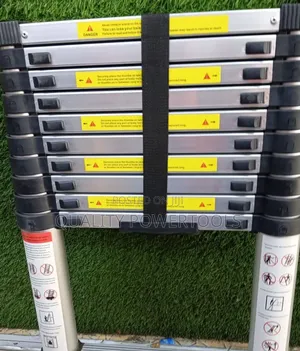 4. 4m Telescoping Hammer