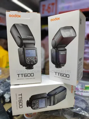 Godox Tt 600 Speed Light.