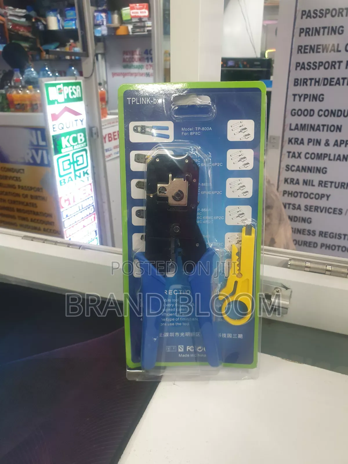Modular Plug Crimping Tool