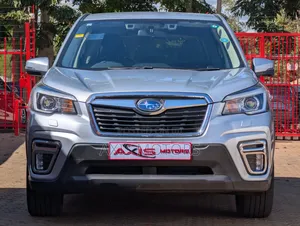 Subaru Forester Touring AWD 2019 Silver
