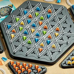 Chain Puzzle Game