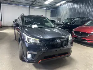 Subaru Forester 2019 Gray