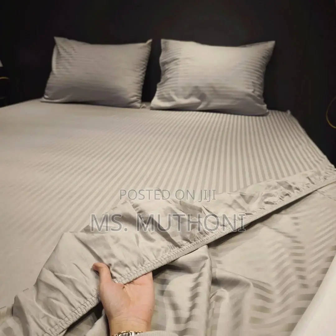 (6*6 ) 6 PCS Striped Fitted Bedsheet Sets*