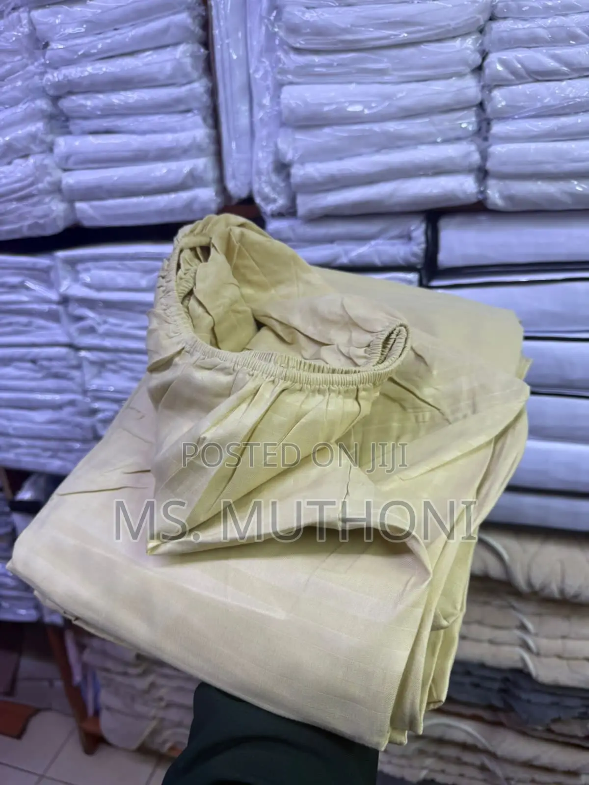 (6*6 ) 6 PCS Striped Fitted Bedsheet Sets*