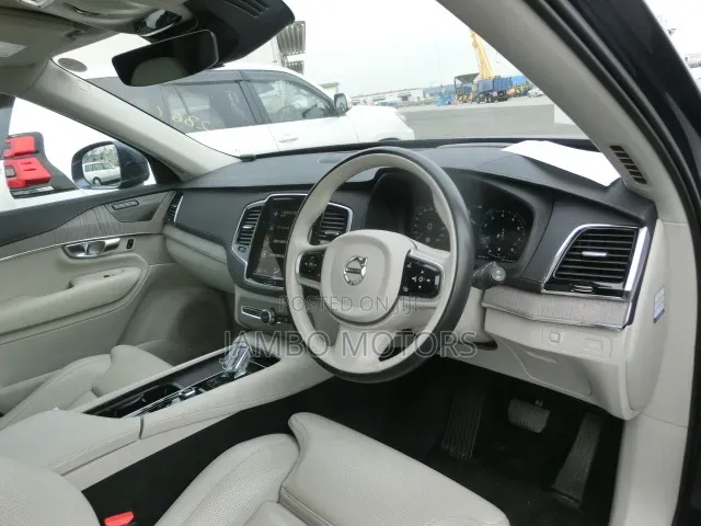 Volvo XC90 2022 Black