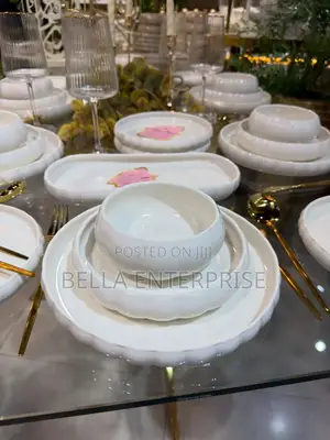Available Premium Ceramic Dinner Set.