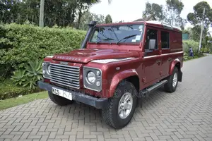Land Rover Defender Puma 110 2.4 TD 2011 Burgundy