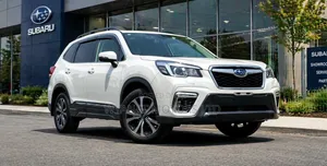 Subaru Forester Premium AWD 2019 White