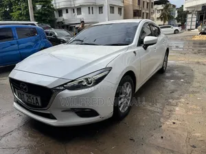 Mazda Axela 2018 White