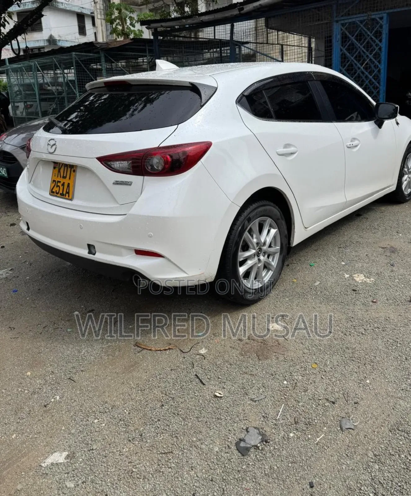 Mazda Axela 2018 White