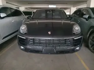 Porsche Macan Turbo 2017 Matt Black