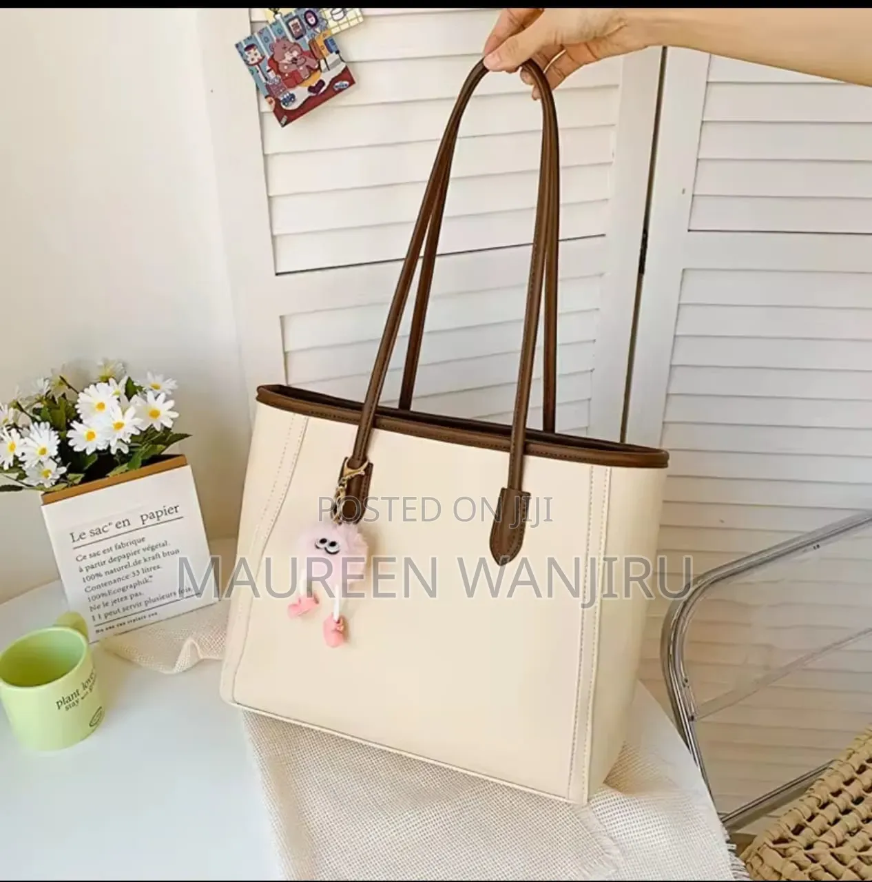 Dolly Tote Bags