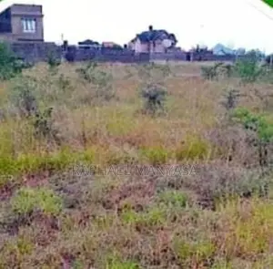 5 Acres in Kamulu Drumvale