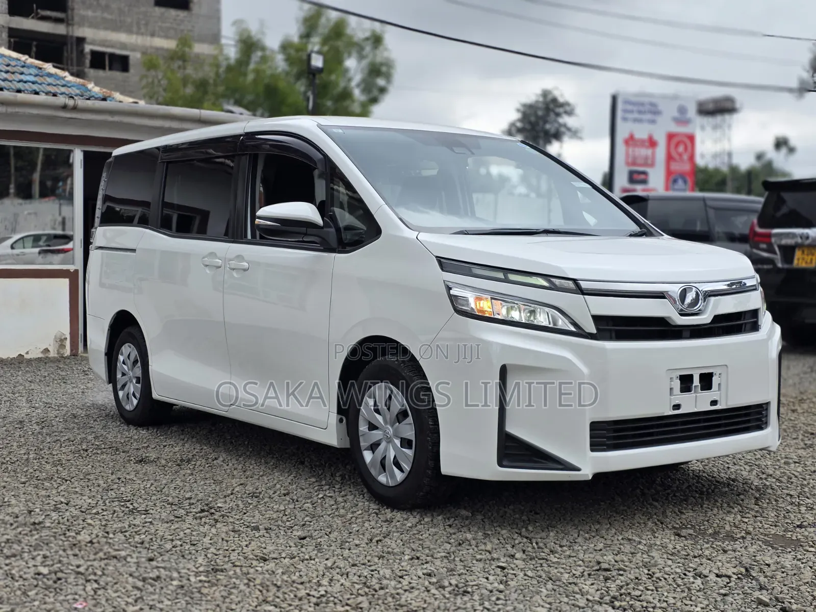 Toyota Voxy 2019 Pearl
