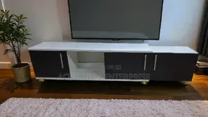 Tokyo Expandable 6ft Modern Tv Stand - Laminated MDF