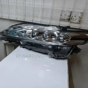 Harrier 2020 Model Headlight Zenon.