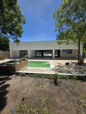 3bdrm Villa in Diani On 1/4 Acre for sale