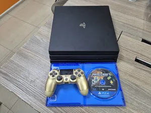 Ps4 Pro With Pad and Minecraft Game