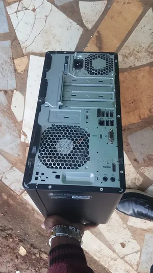 Desktop Computer HP 400 G7 8GB Intel Core i5 SSD 256GB