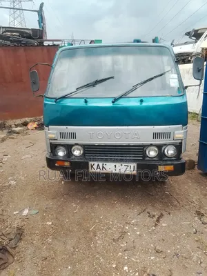 Toyota Dyna 1997 Blue