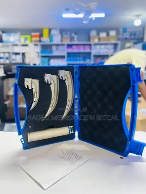 Laryngoscope 3 Blades