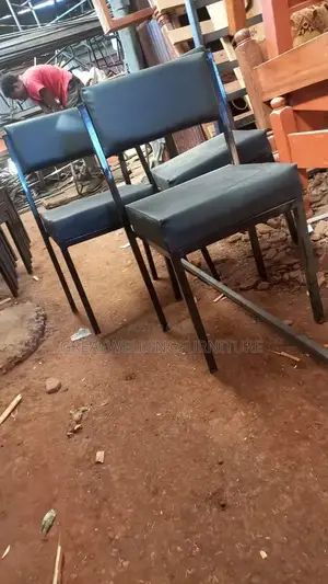 Metal Catalina Style Office Chair
