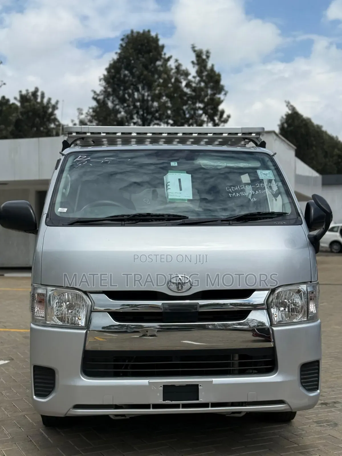 Toyota HiAce 2019 Silver