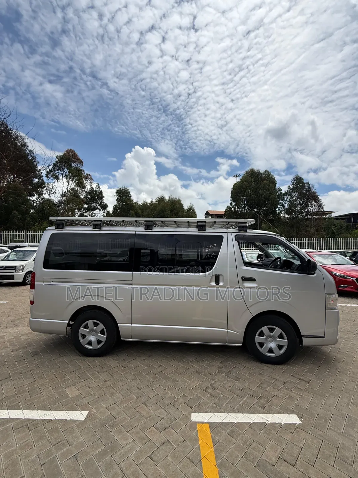 Toyota HiAce 2019 Silver