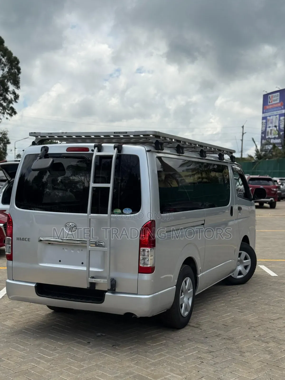 Toyota HiAce 2019 Silver