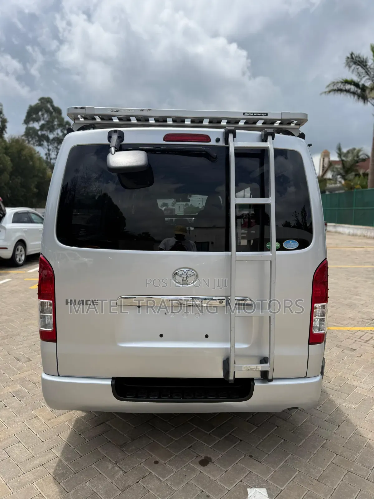 Toyota HiAce 2019 Silver