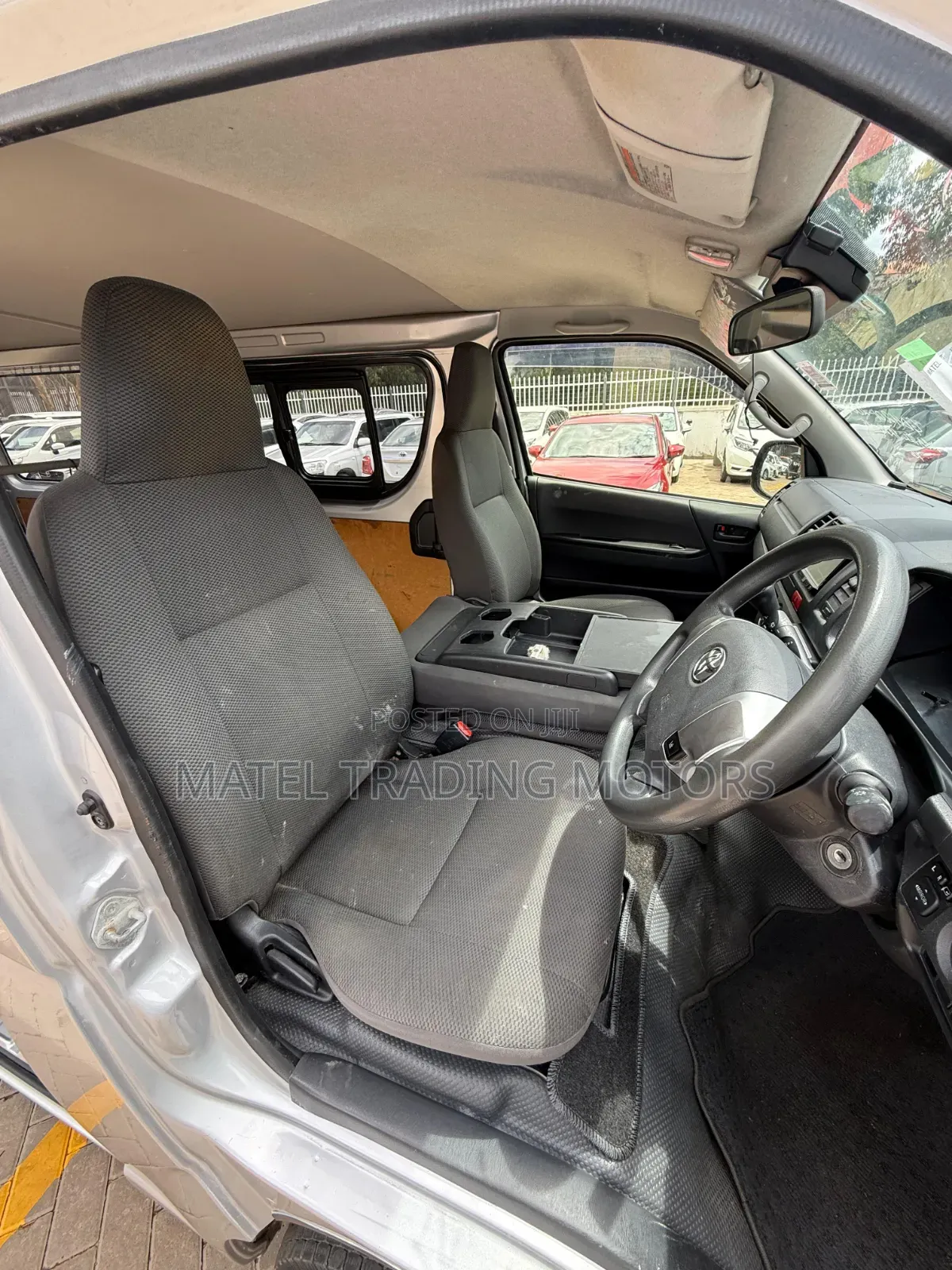 Toyota HiAce 2019 Silver