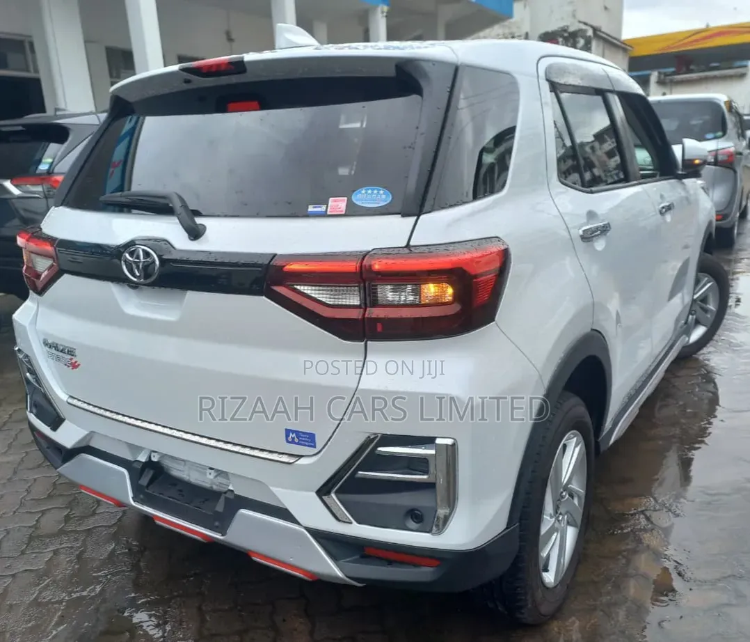 Toyota Raize 1.0 AWD 2020