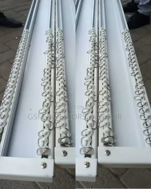 Aluminium Curtain Rails for Ceiling Mounting on Flat Roof Houses