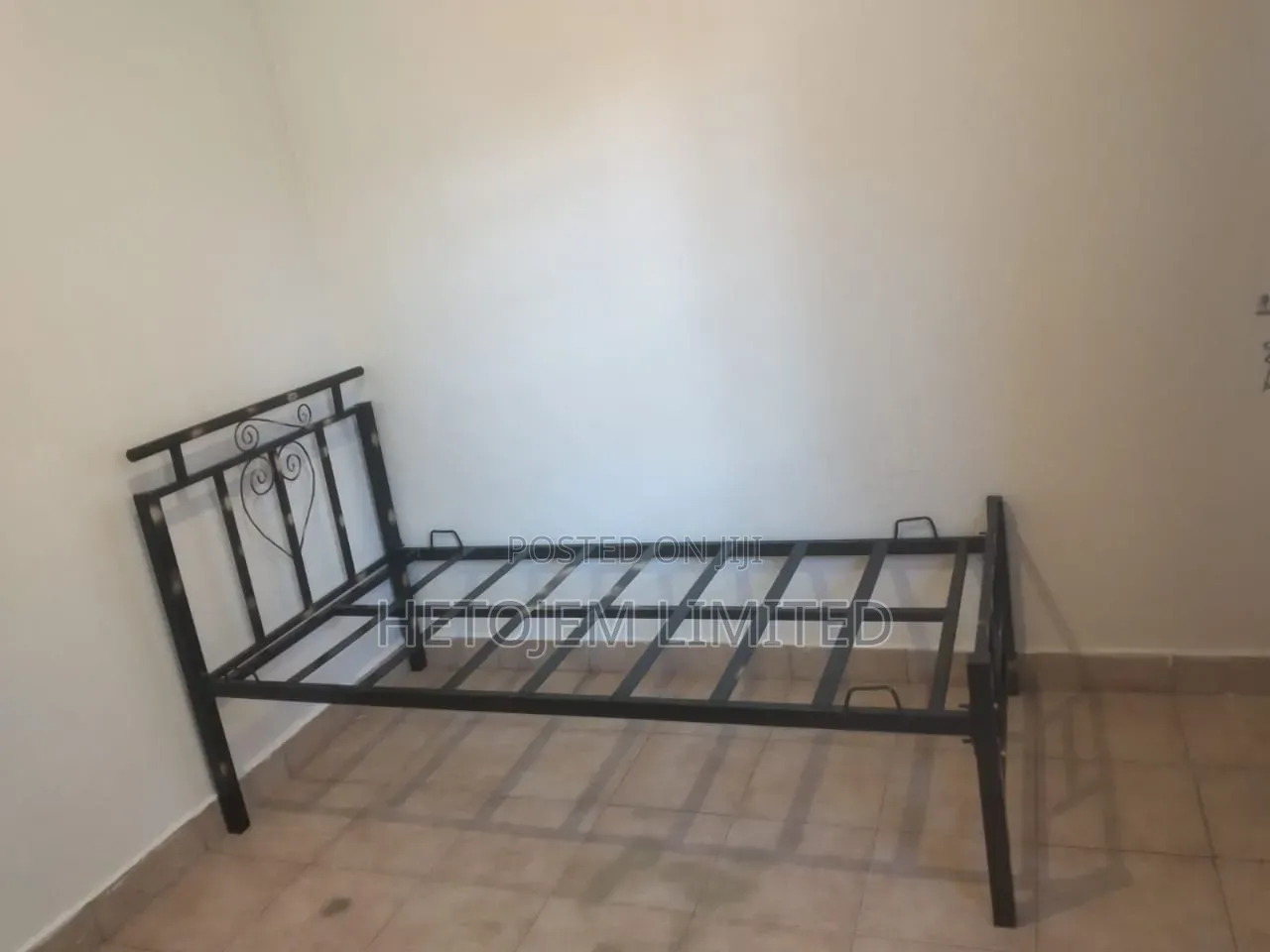 3×6 Strong Metallic Bed – Durable Affordable