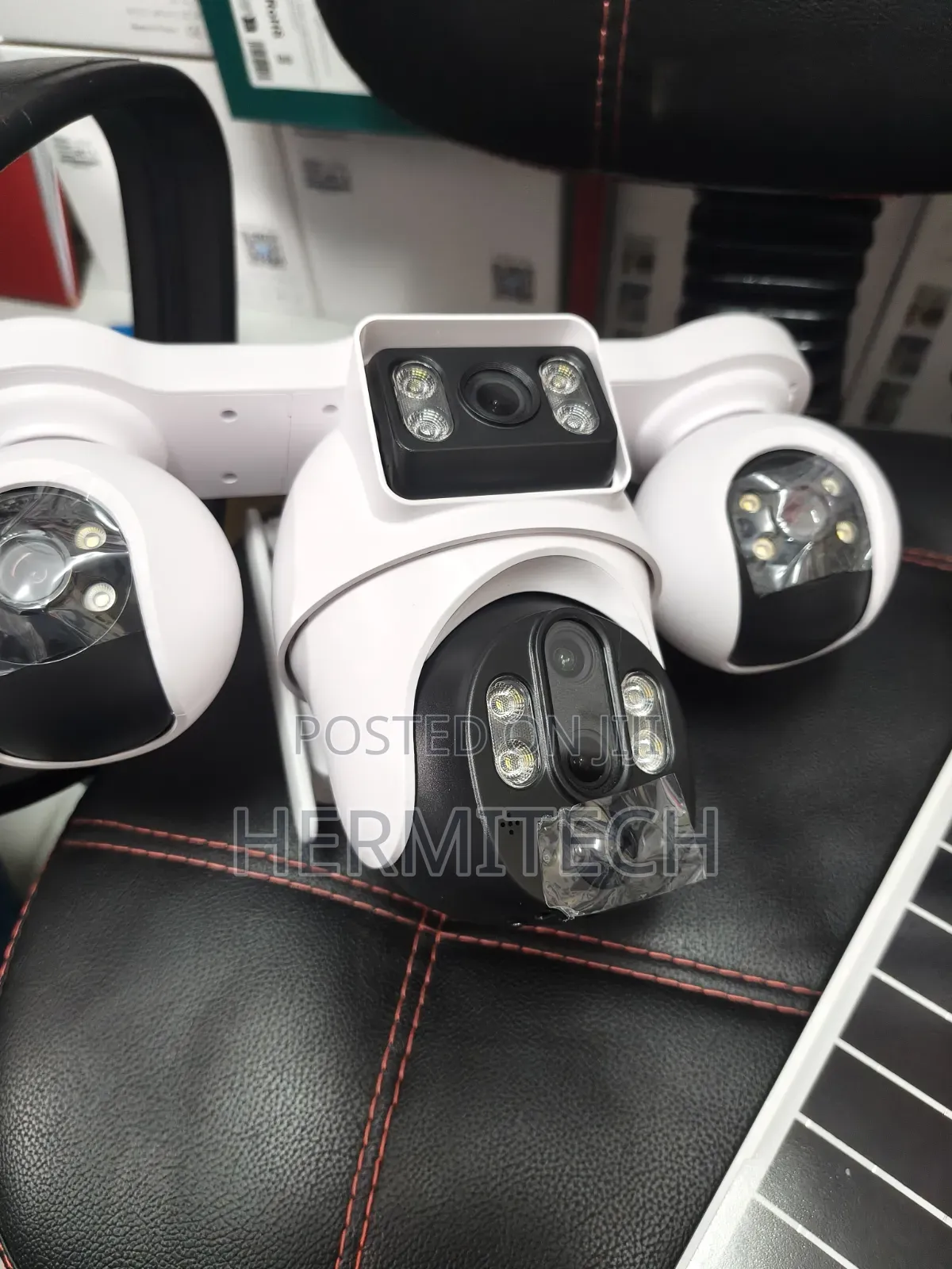 Outdoor 4-Lens 4g Solar Camera CCTV